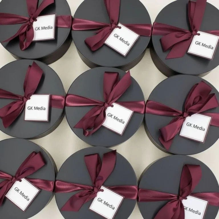 zestawy-prezentowe-na-swieta-dla-pracownikow